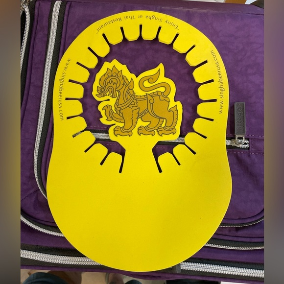 Pair of Singha Thai Beer Foam Party Hats New Condition Unisex - Picture 5 of 6